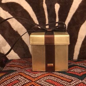Moschino gift box purse